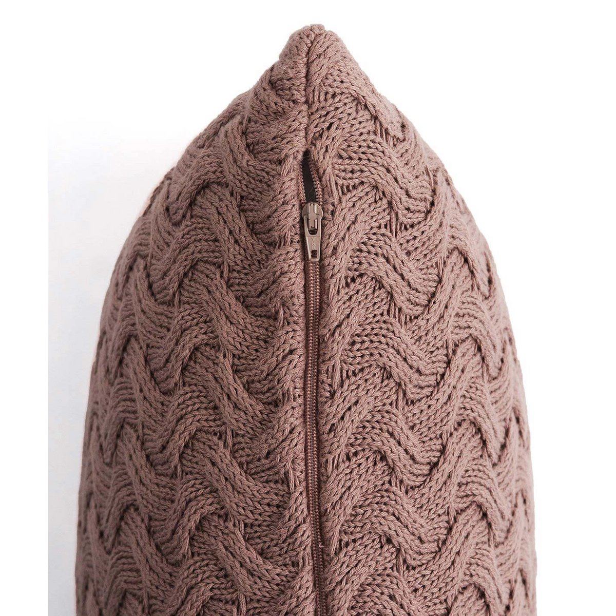 Soft Pink – Cushion Cover / Kussenhoes – Knitted Cable Pattern – 45×45 cm