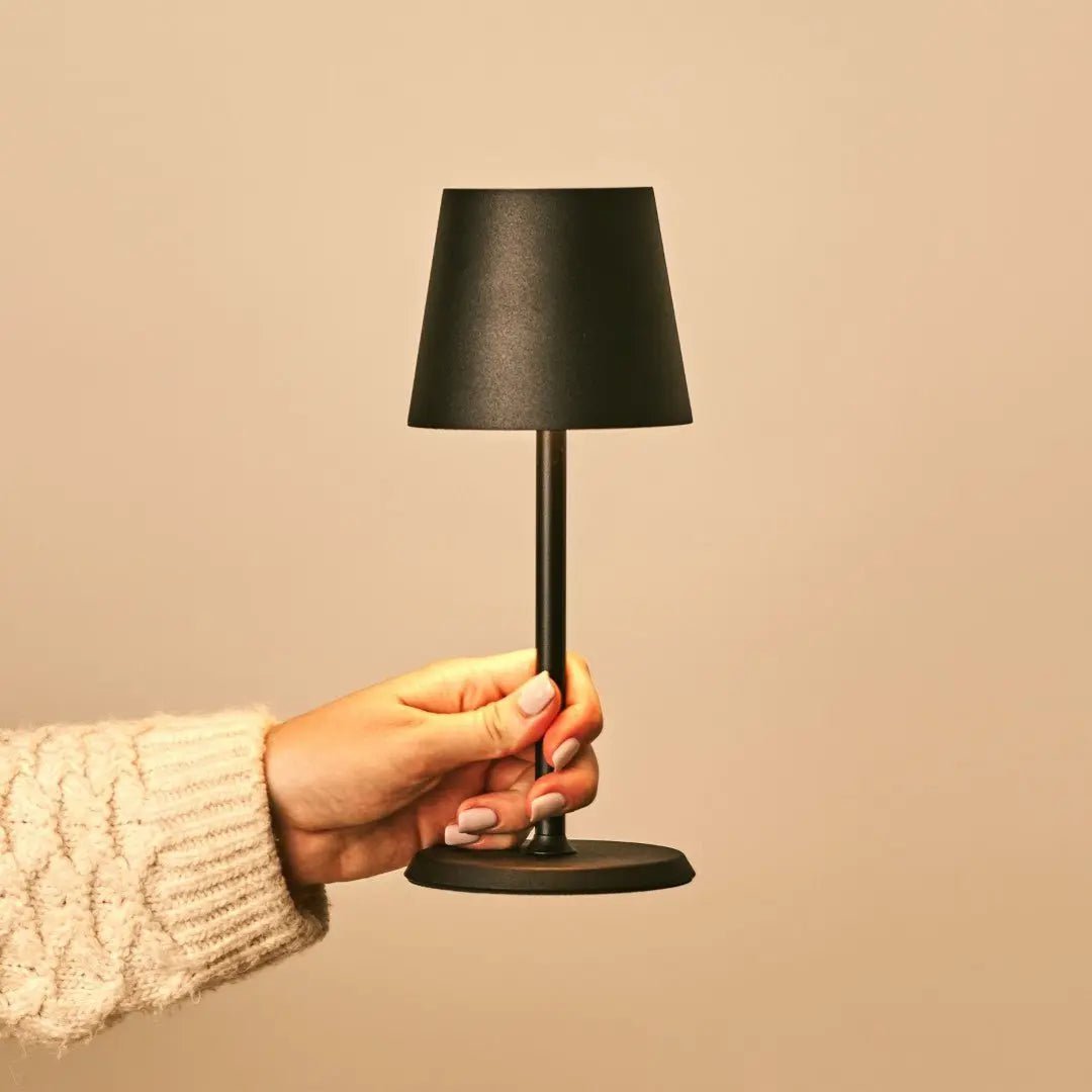 James Black oplaadbare ijzeren tafellamp