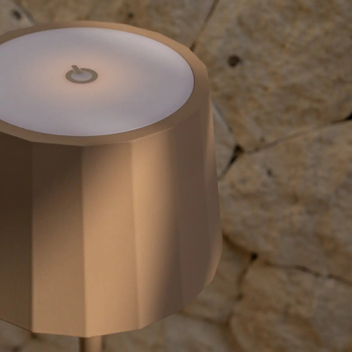 William Oplaadbare Tafellamp – Draadloze Dimbare Lamp