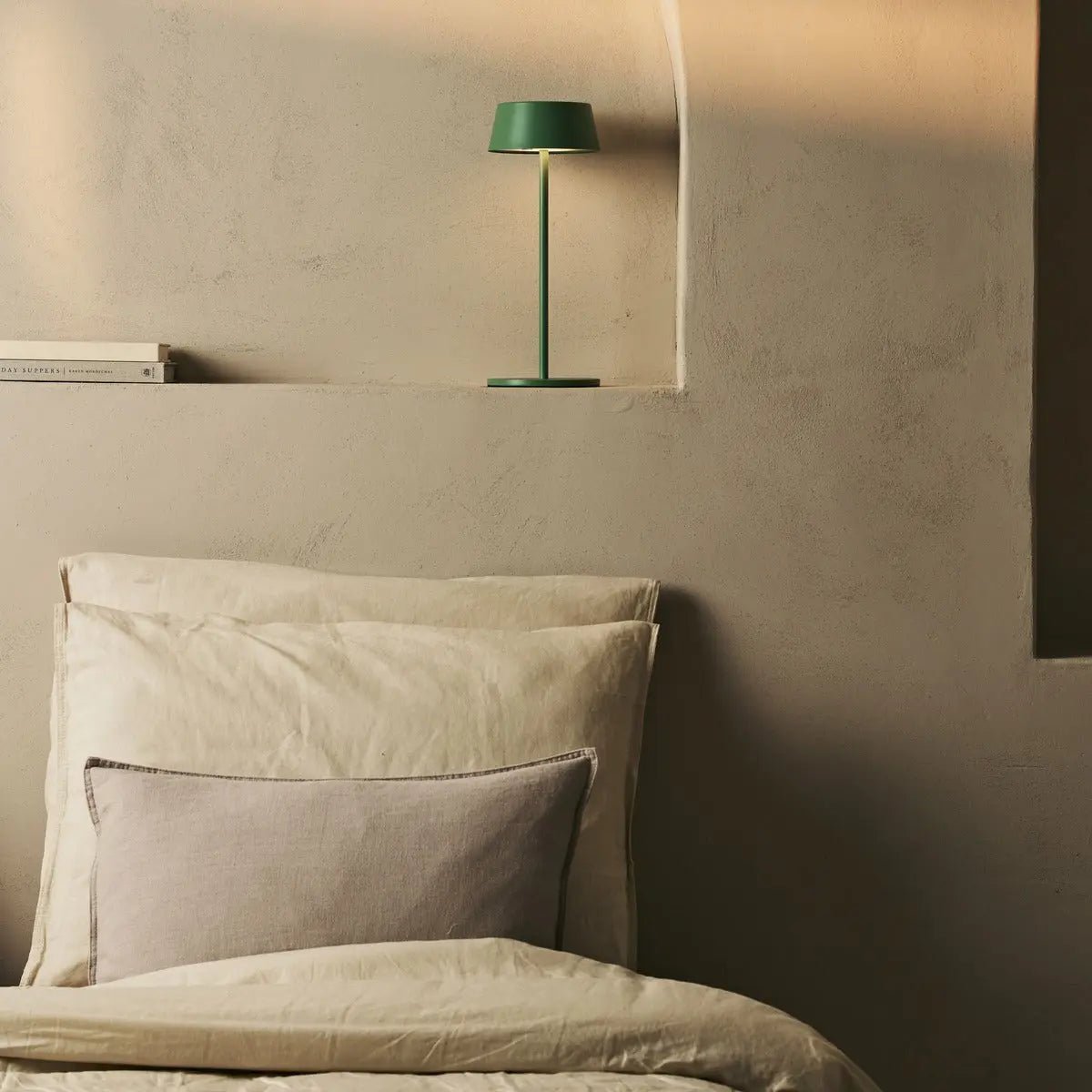 Hugo Oplaadbare Tafellamp – Draadloze Dimbare Designlamp