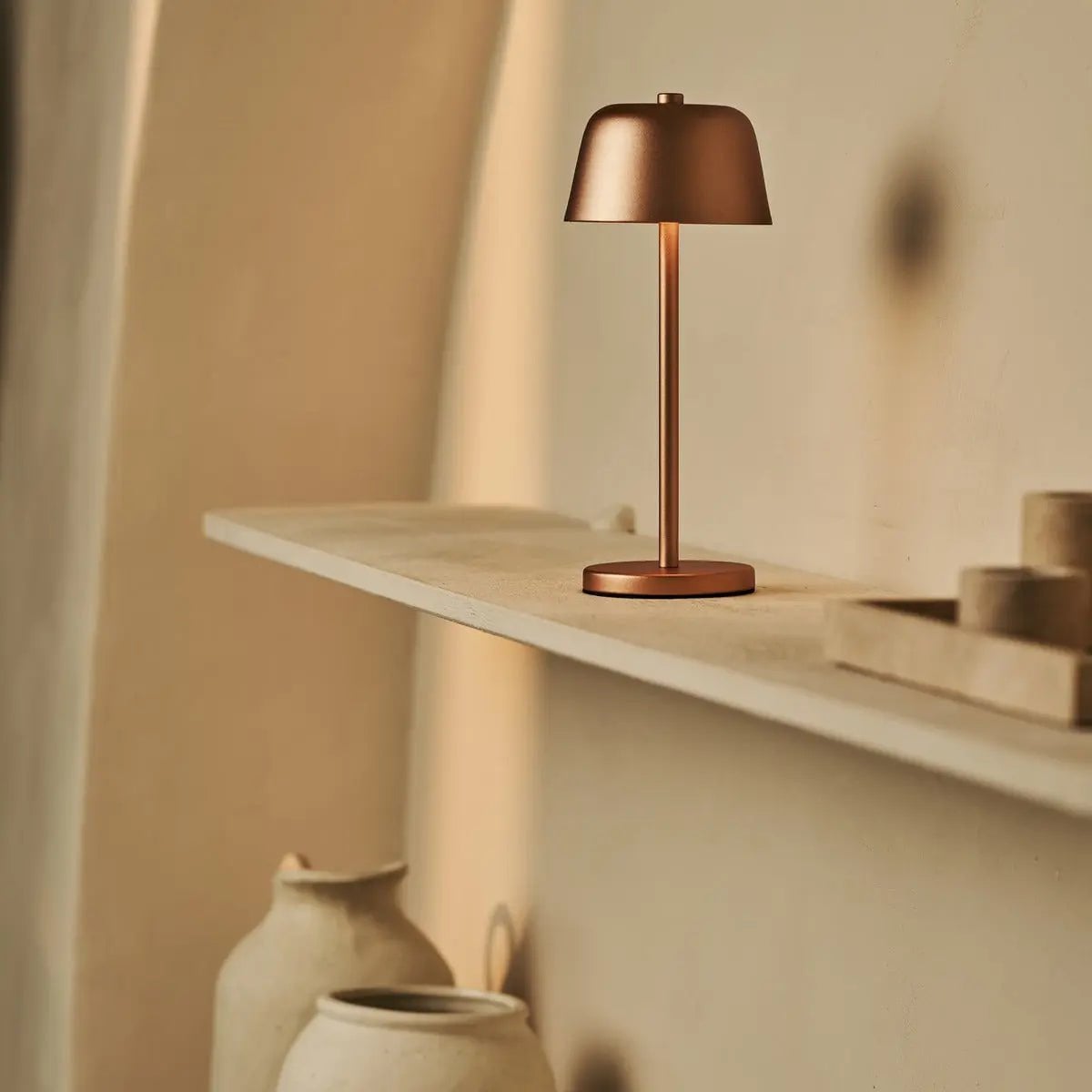 Anton Oplaadbare Tafellamp – Koper – Metaal & Aluminium – Draadloos – Dimbaar