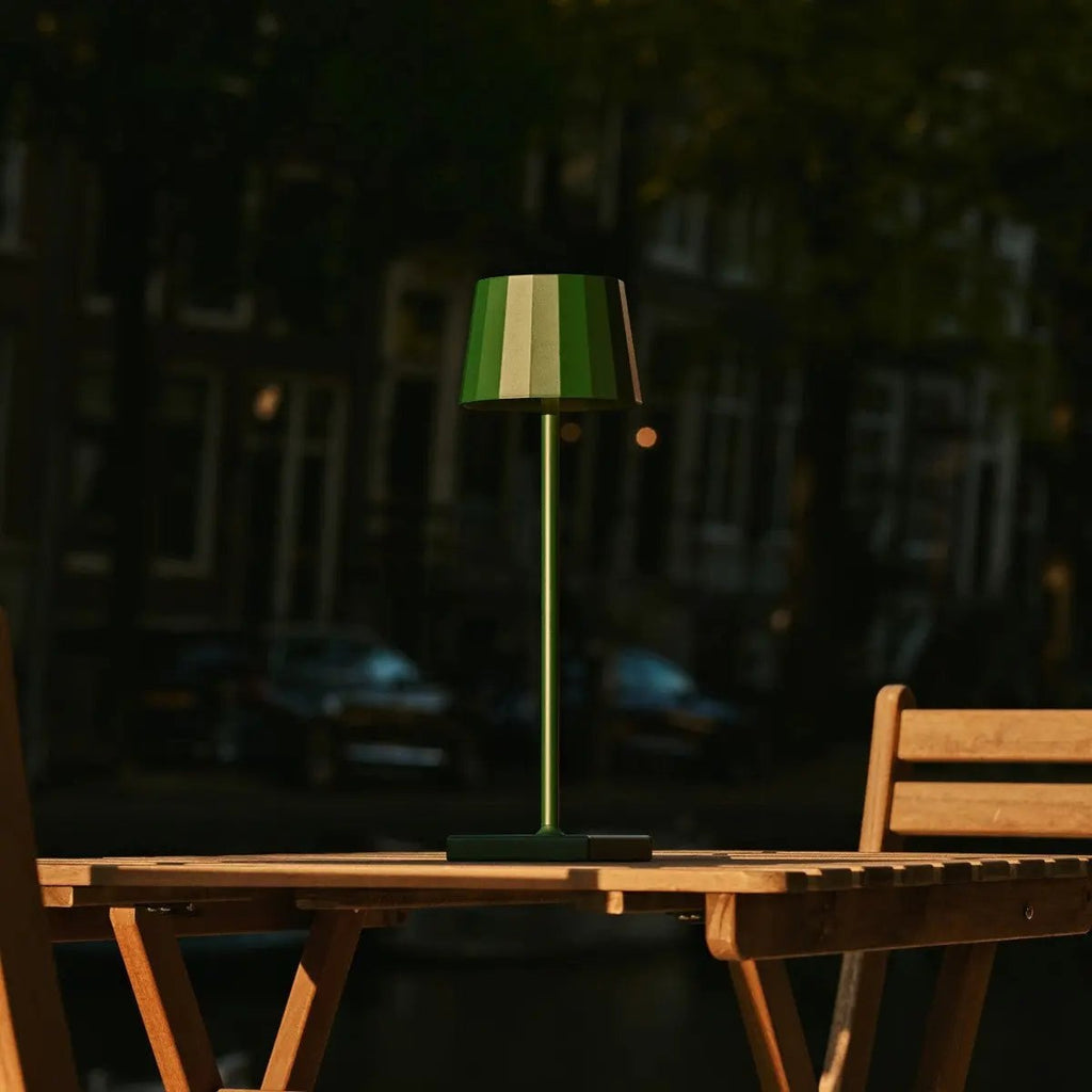 William Oplaadbare Tafellamp – Draadloze Dimbare Lamp