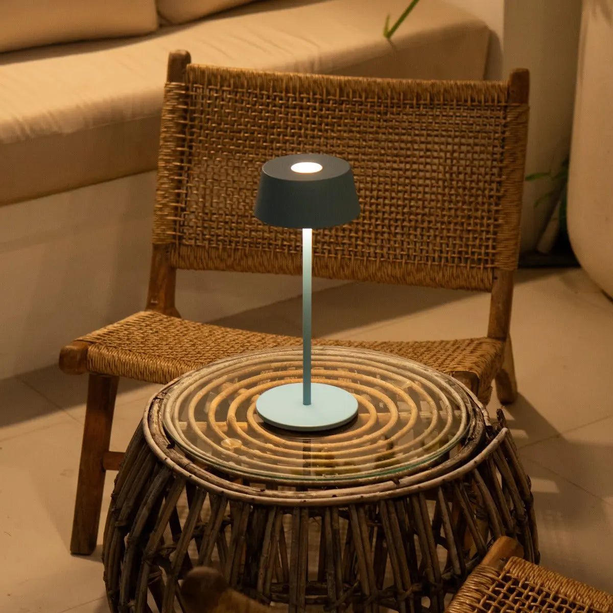 Hugo Oplaadbare Tafellamp – Draadloze Dimbare Designlamp