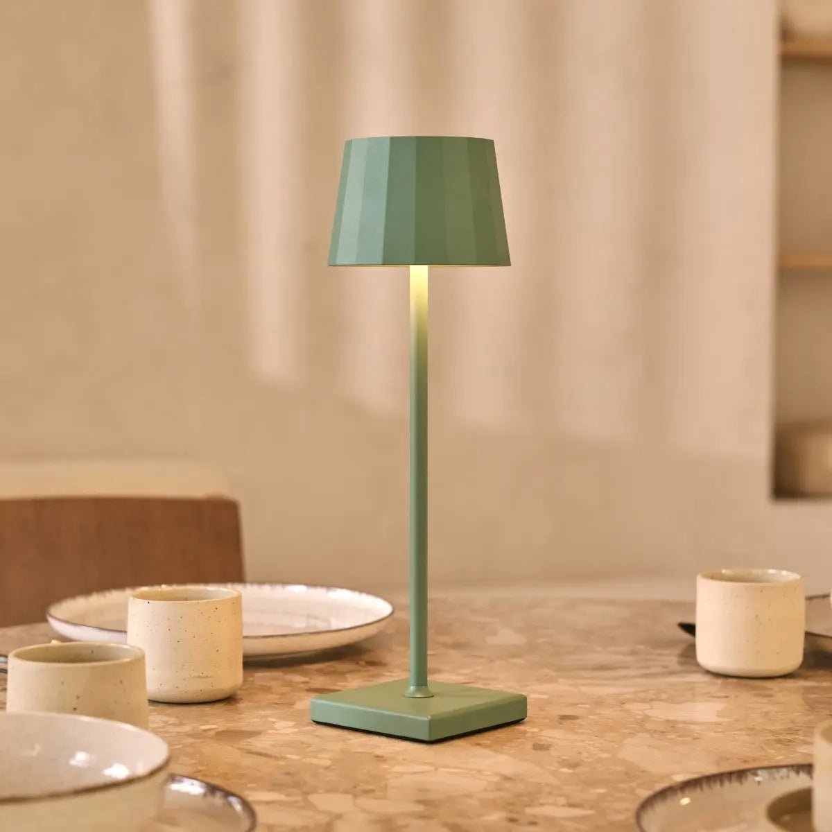 William Oplaadbare Tafellamp – Draadloze Dimbare Lamp