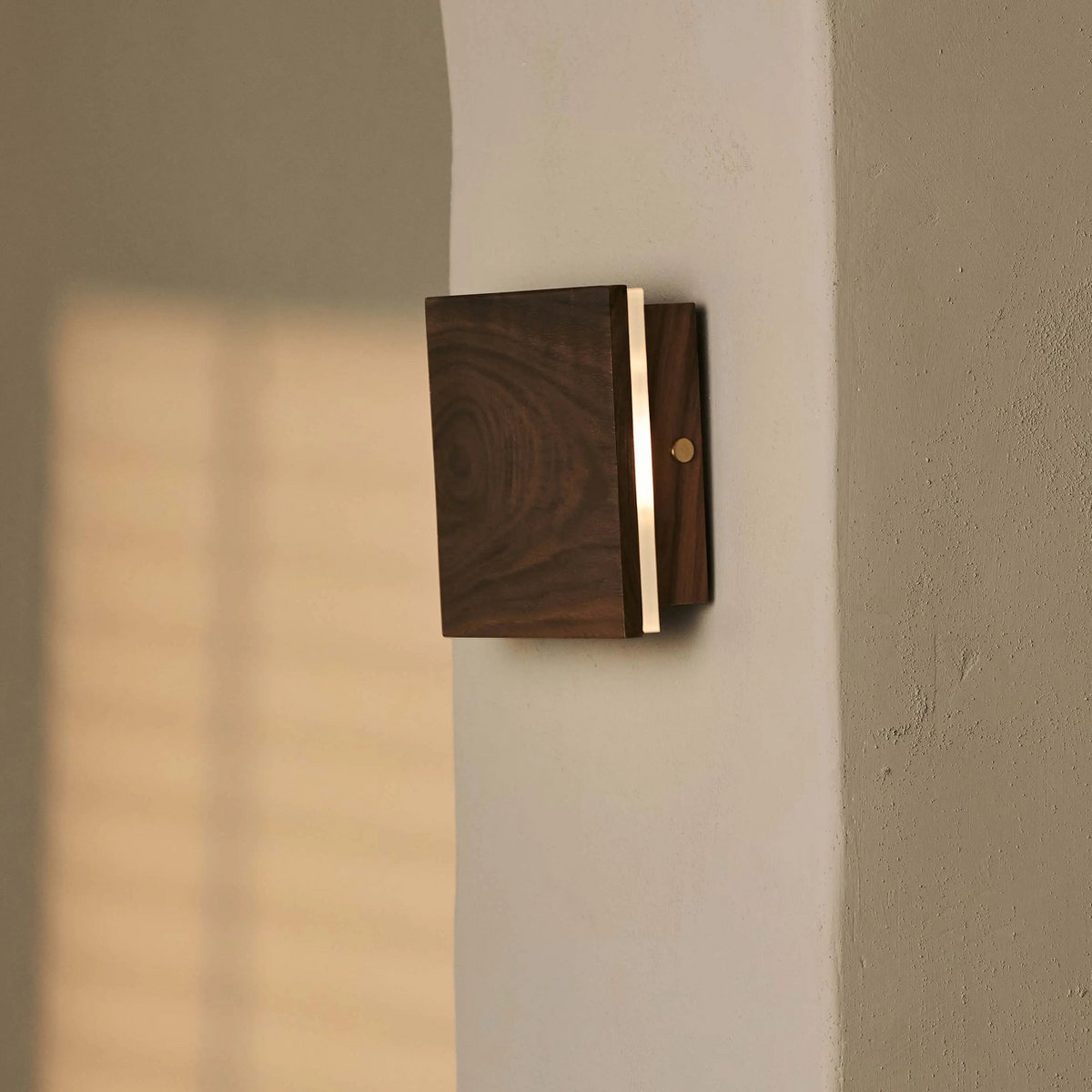 Lane Draadloze Wandlamp – Houten Oplaadbare Wandlamp – Dimbaar
