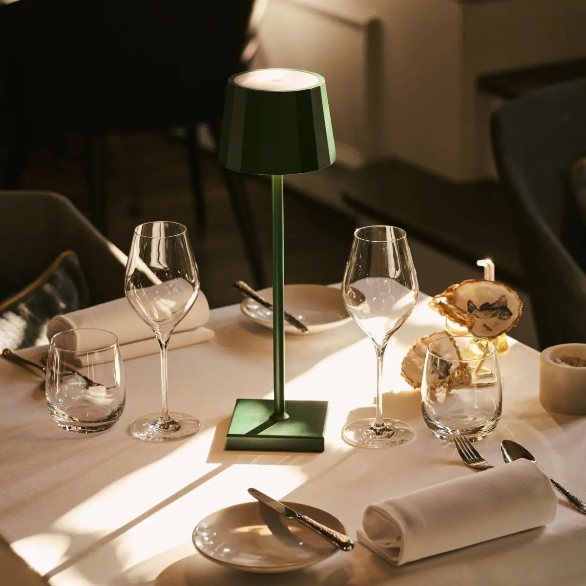 William Oplaadbare Tafellamp – Draadloze Dimbare Lamp