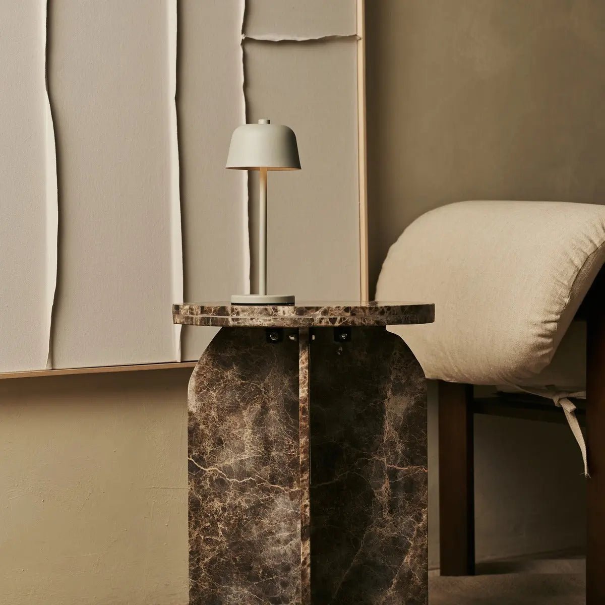Anton Oplaadbare Tafellamp – Schaduw grijs – Metaal & Aluminium – Draadloos – Dimbaar