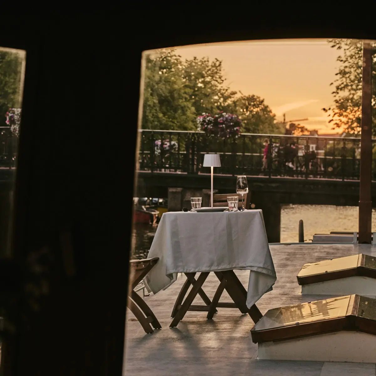 William Oplaadbare Tafellamp – Draadloze Dimbare Lamp