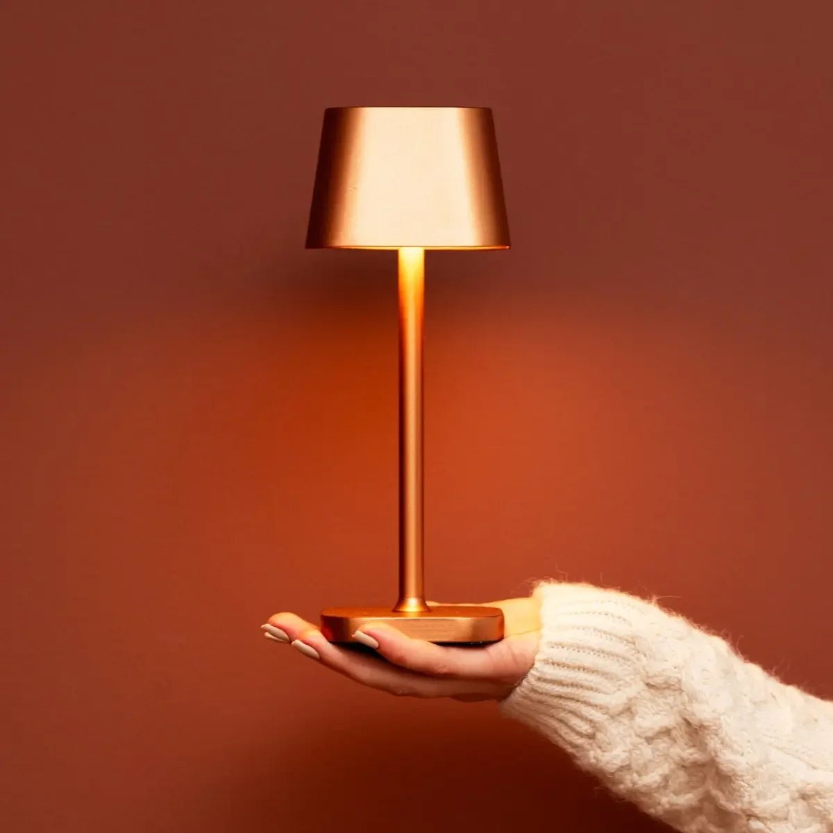 Ava Oplaadbare Tafellamp – Draadloze LED Lamp – Dimbaar