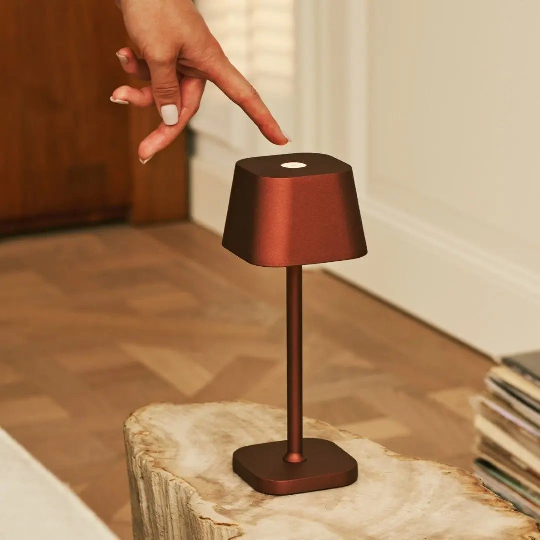 Ava bronzen oplaadbare tafellamp