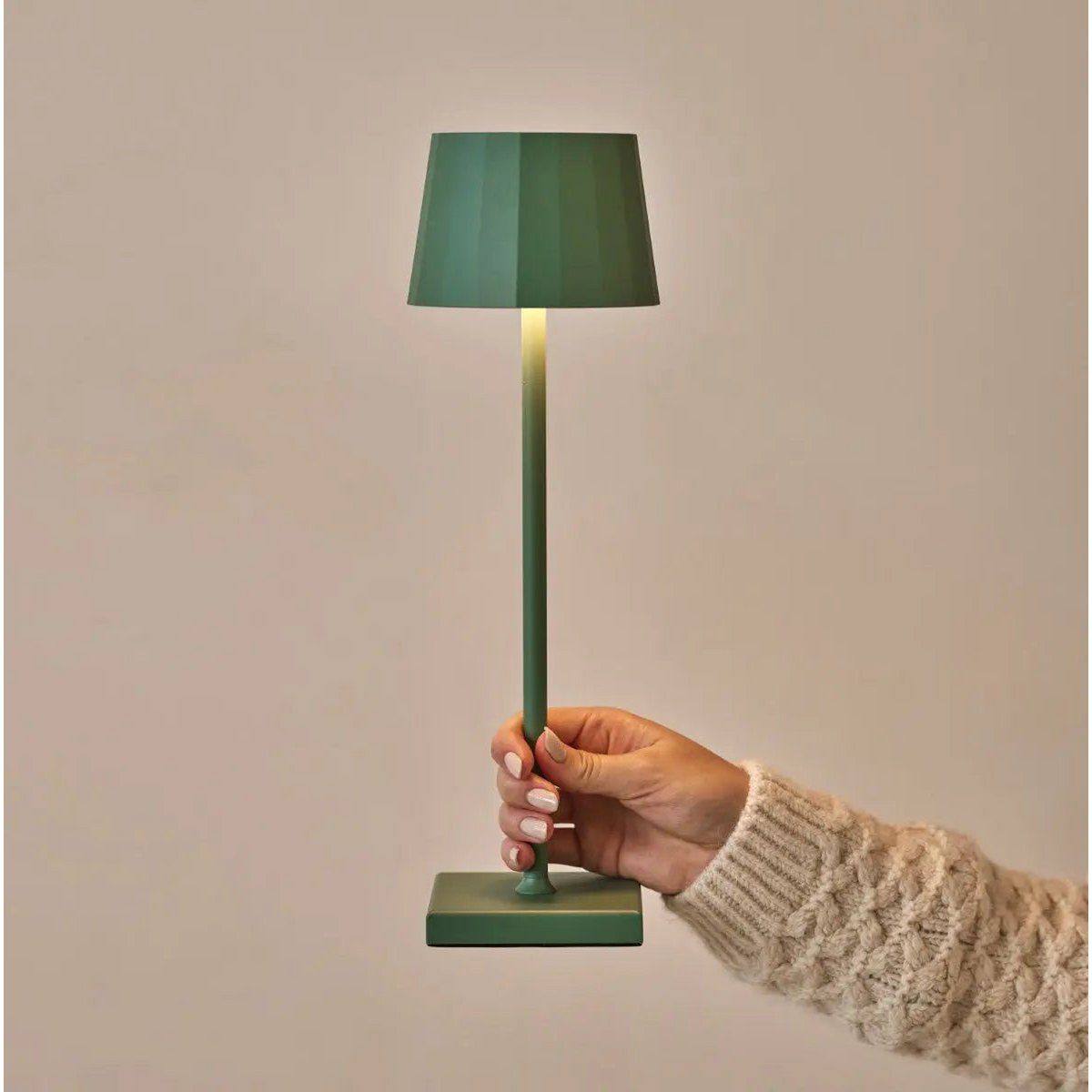 William Oplaadbare Tafellamp – Draadloze Dimbare Lamp