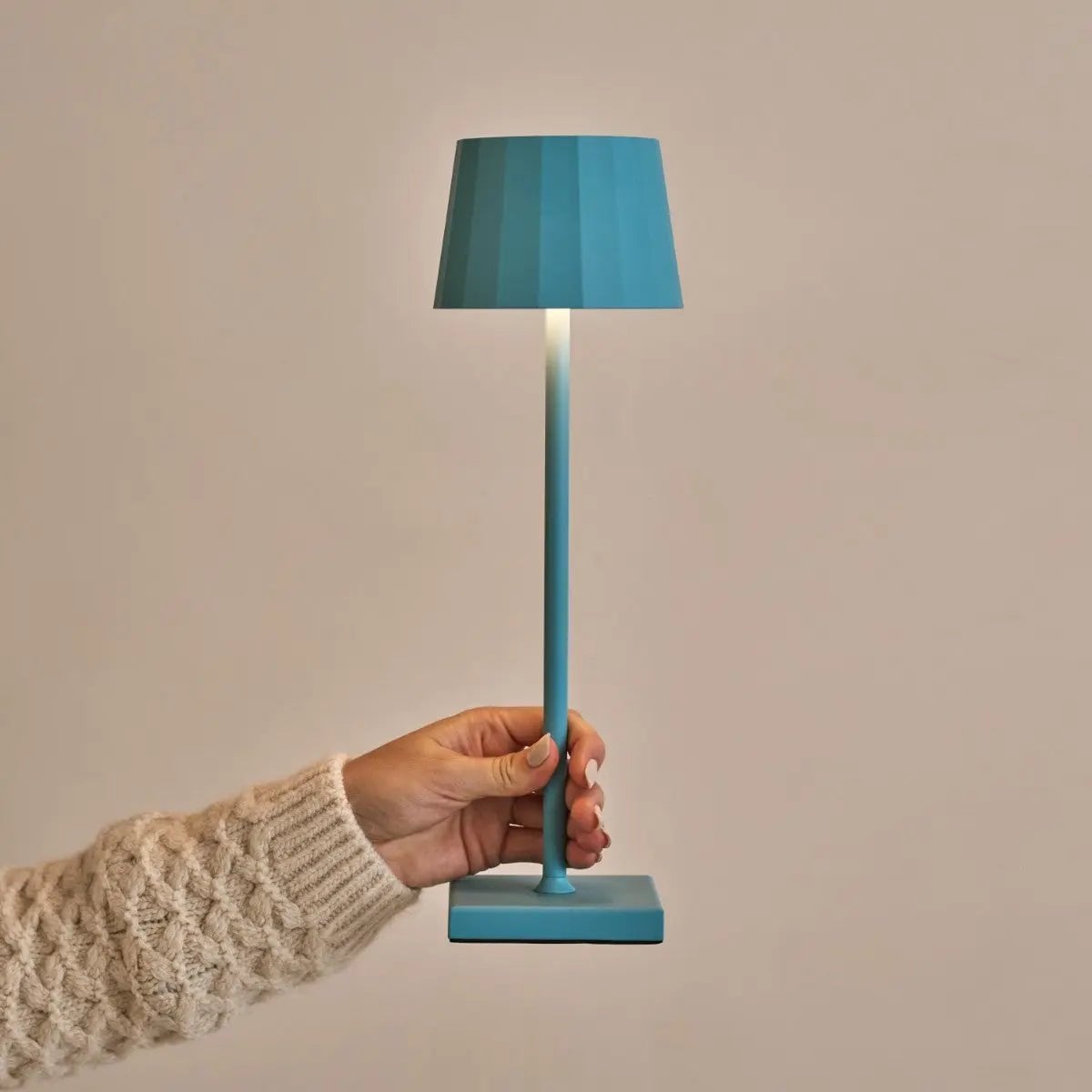 William Oplaadbare Tafellamp – Draadloze Dimbare Lamp