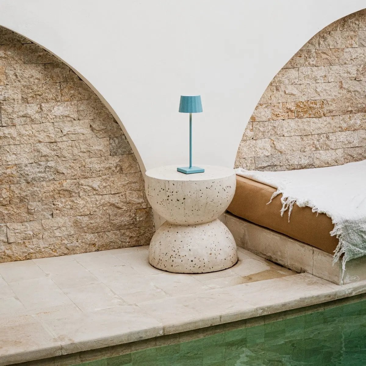 William Oplaadbare Tafellamp – Draadloze Dimbare Lamp