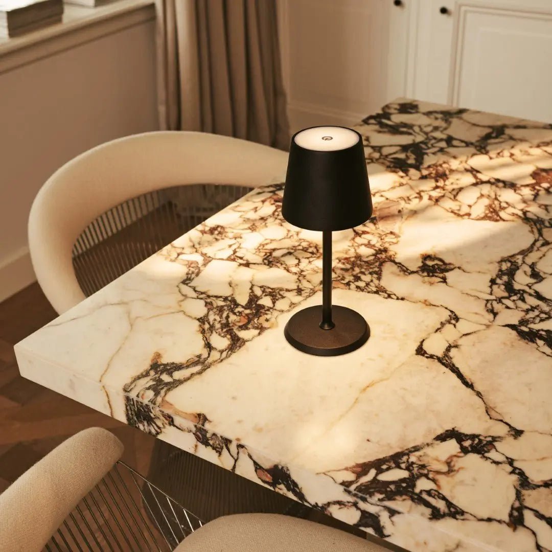 James Black oplaadbare ijzeren tafellamp