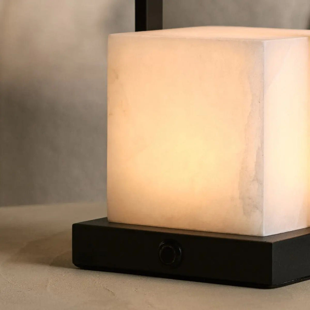 Nola Oplaadbare Tafellamp – Albast Designlamp – Draadloos en Dimbaar