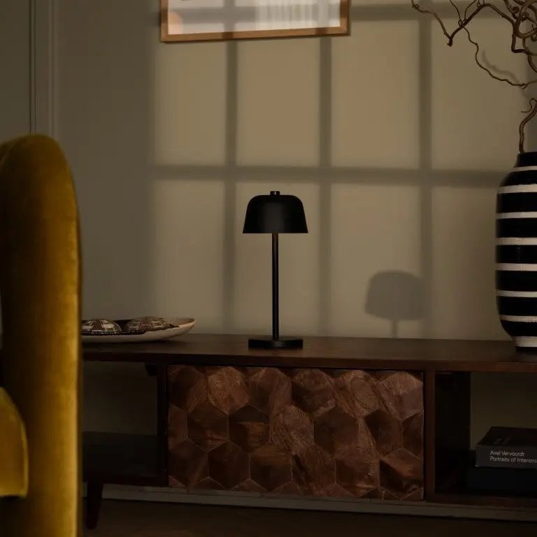 Anton Oplaadbare Tafellamp – Zwart – Metaal & Aluminium – Draadloos – Dimbaar