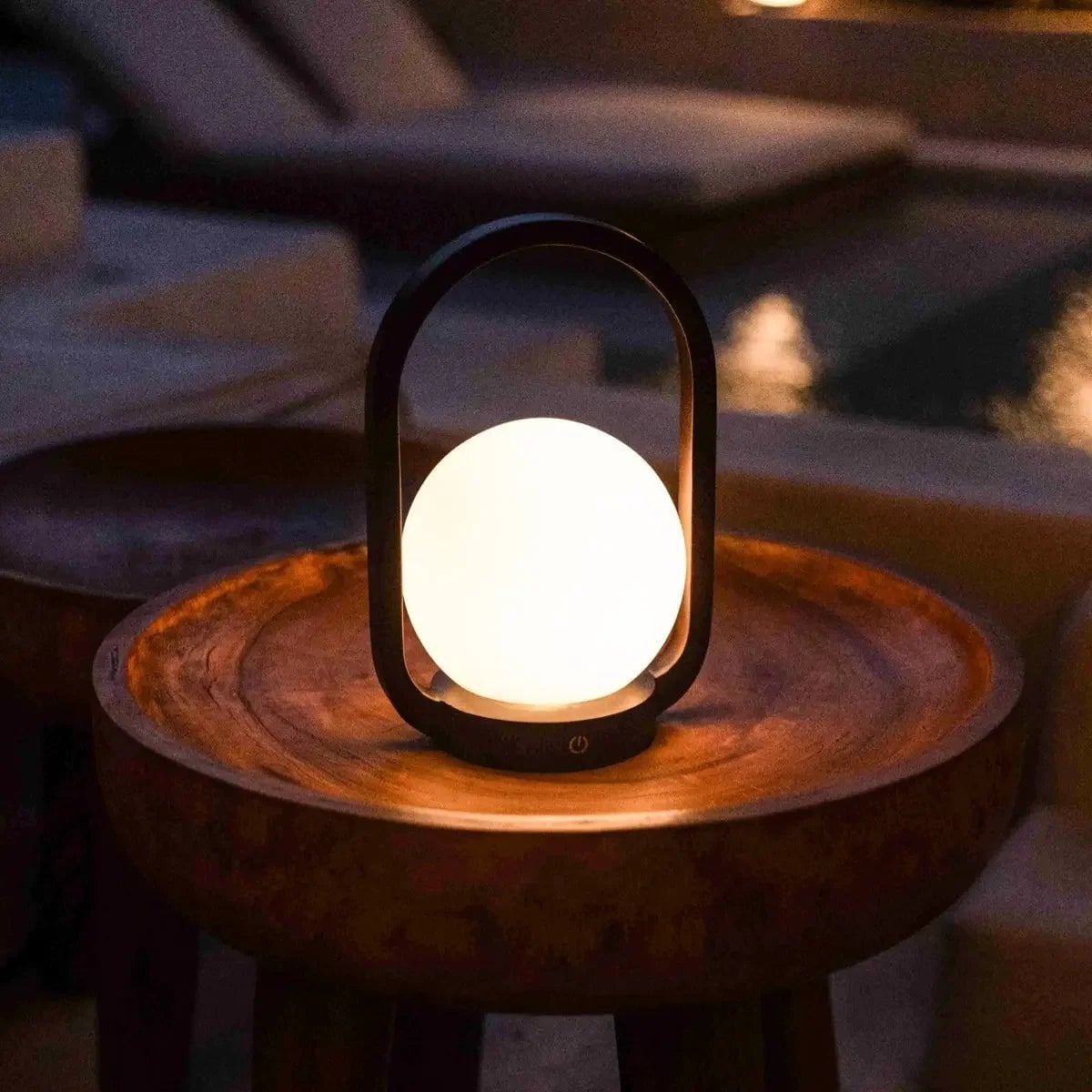 Skye Donkerbruine Houten Snoerloze Lamp