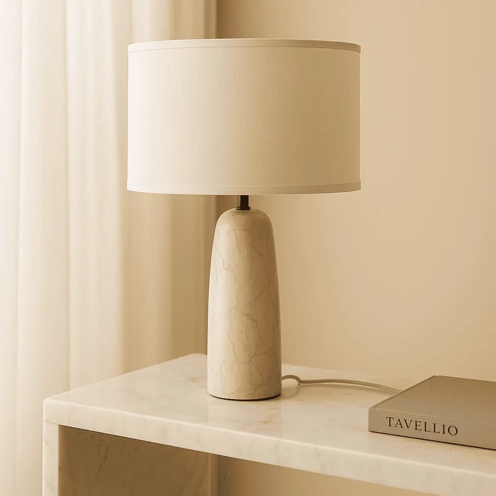 Charlotte Marmeren Tafellamp – Luxe Lamp met Katoenen Lampenkap