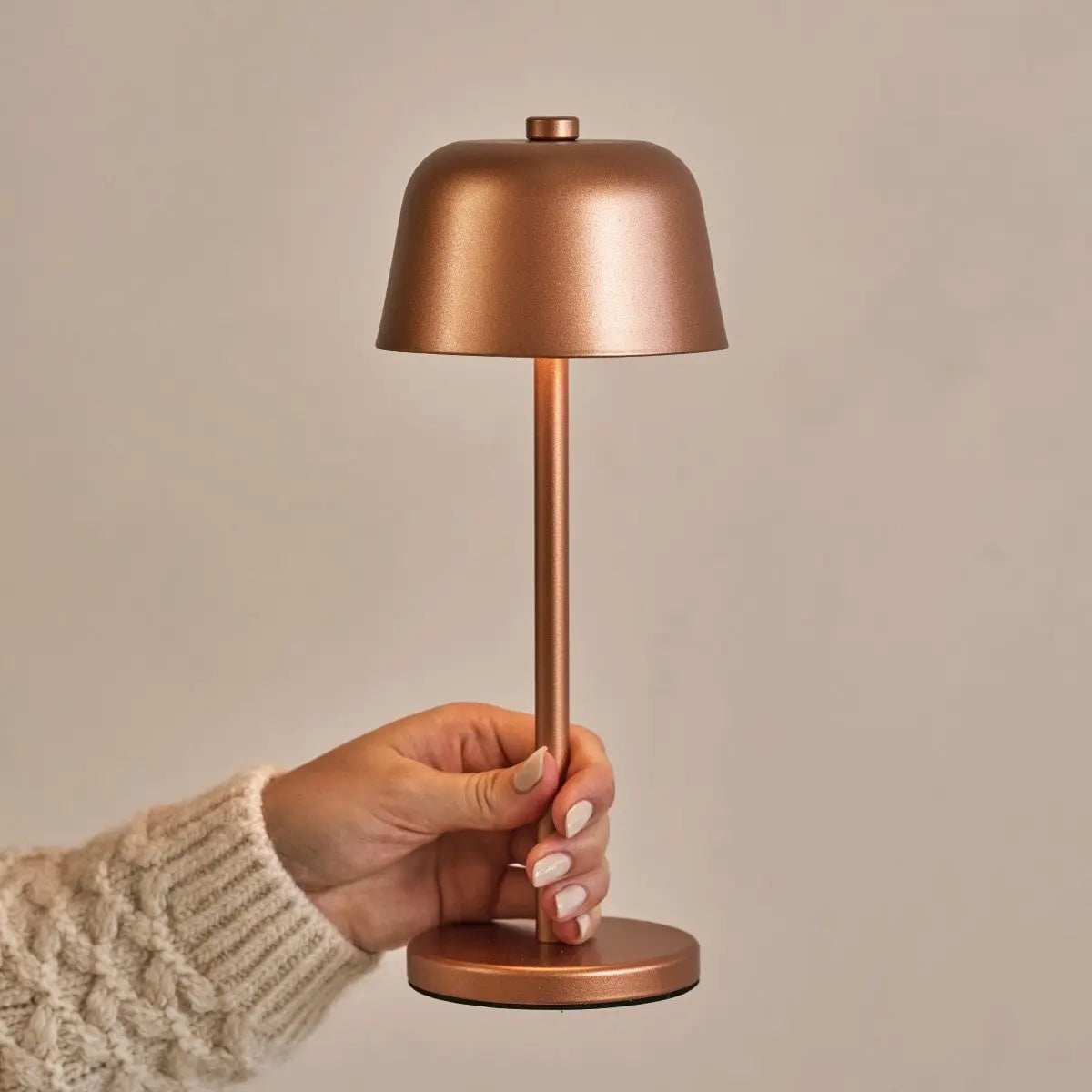 Anton Oplaadbare Tafellamp – Koper – Metaal & Aluminium – Draadloos – Dimbaar