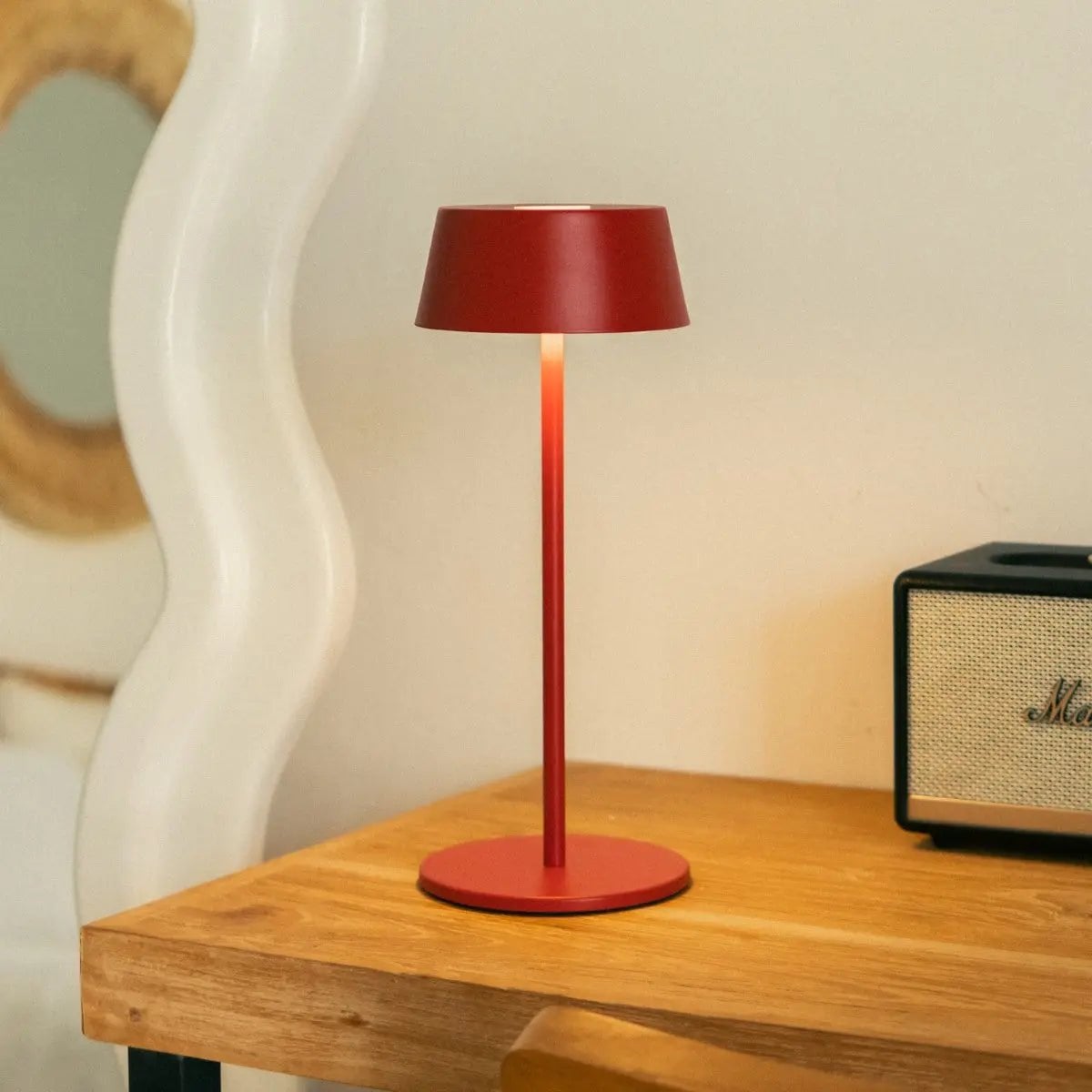 Hugo Berry rode oplaadbare tafellamp