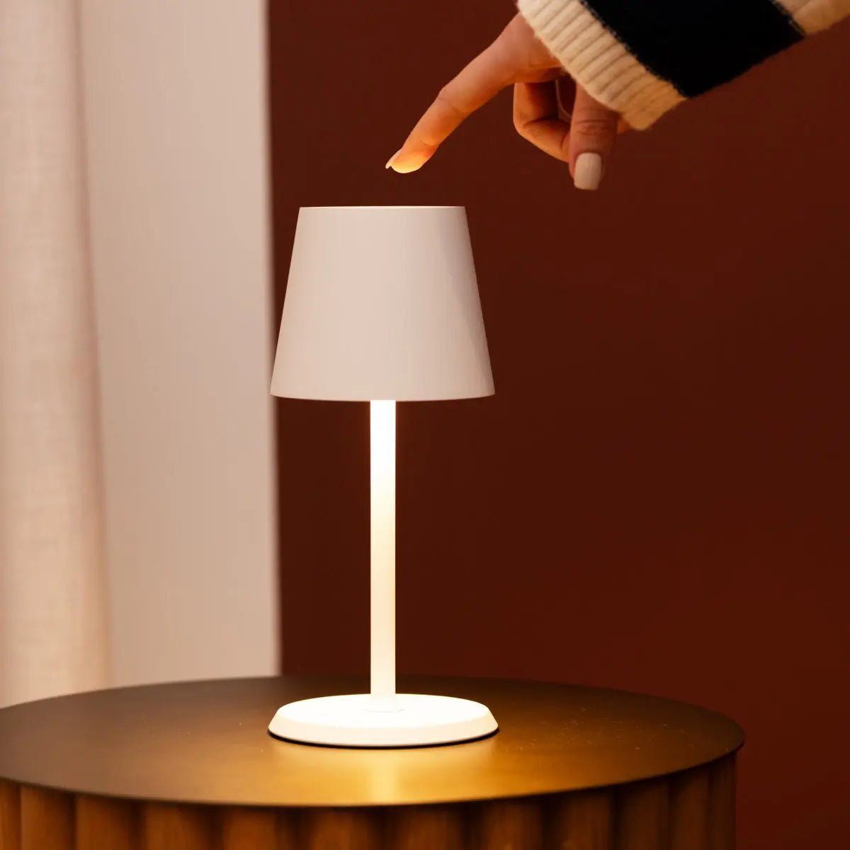 James Oplaadbare Tafellamp – Draadloze Dimbare Tafellamp