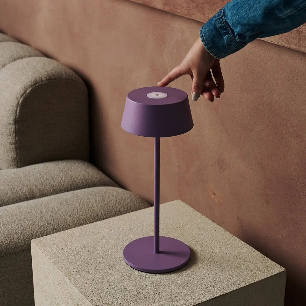 Hugo Oplaadbare Tafellamp – Draadloze Dimbare Designlamp