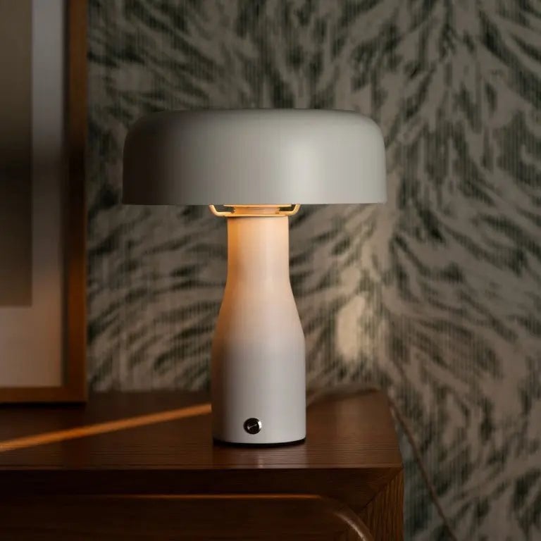 Jape Tafellamp – Metaal – Wit – Moderne Design Lamp