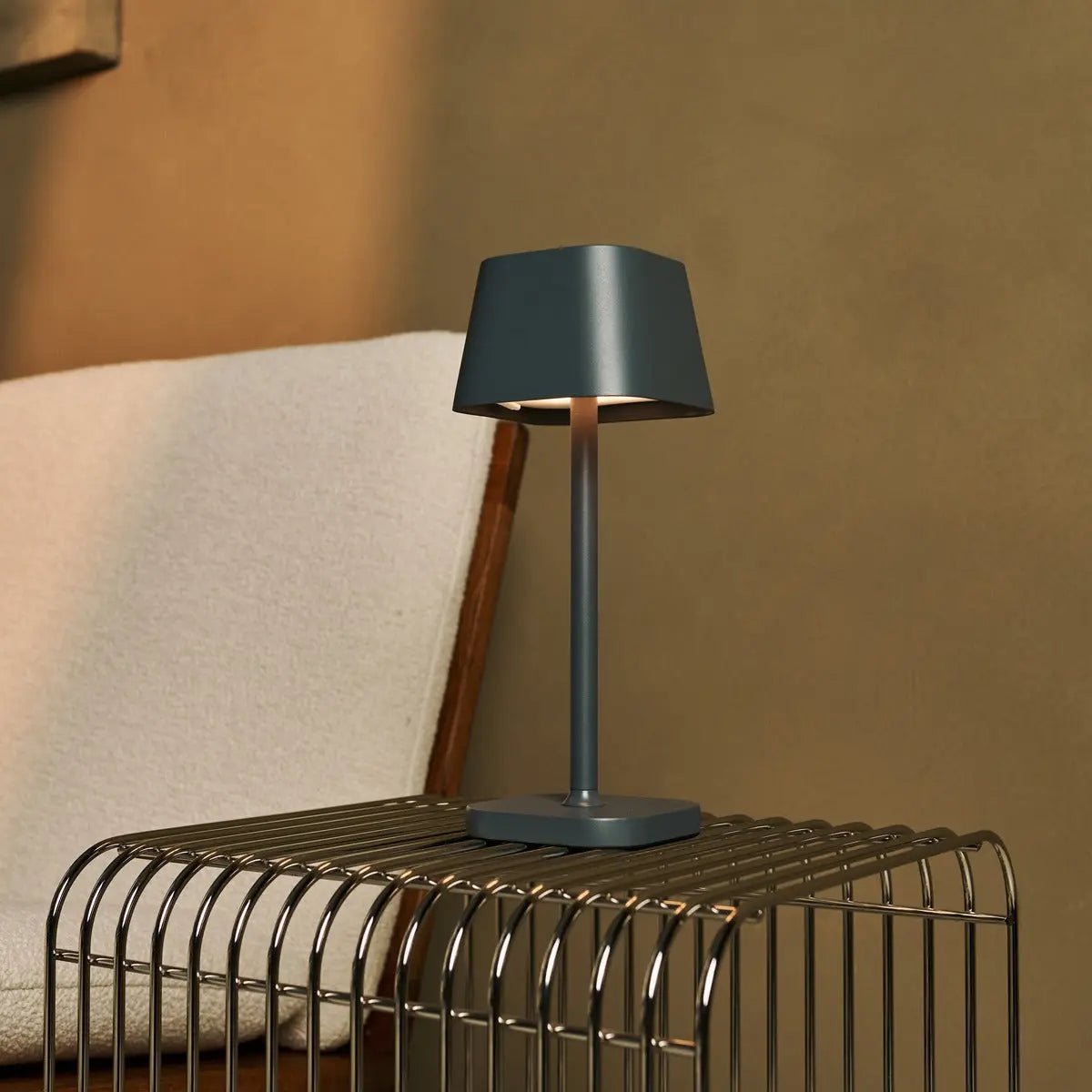 Ava Oplaadbare Tafellamp – Draadloze LED Lamp – Dimbaar
