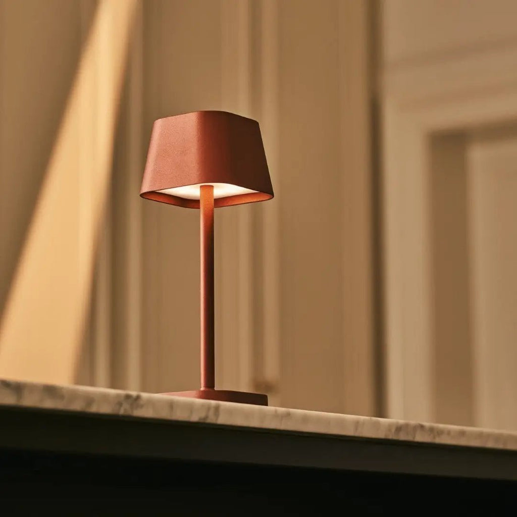 Ava bronzen oplaadbare tafellamp