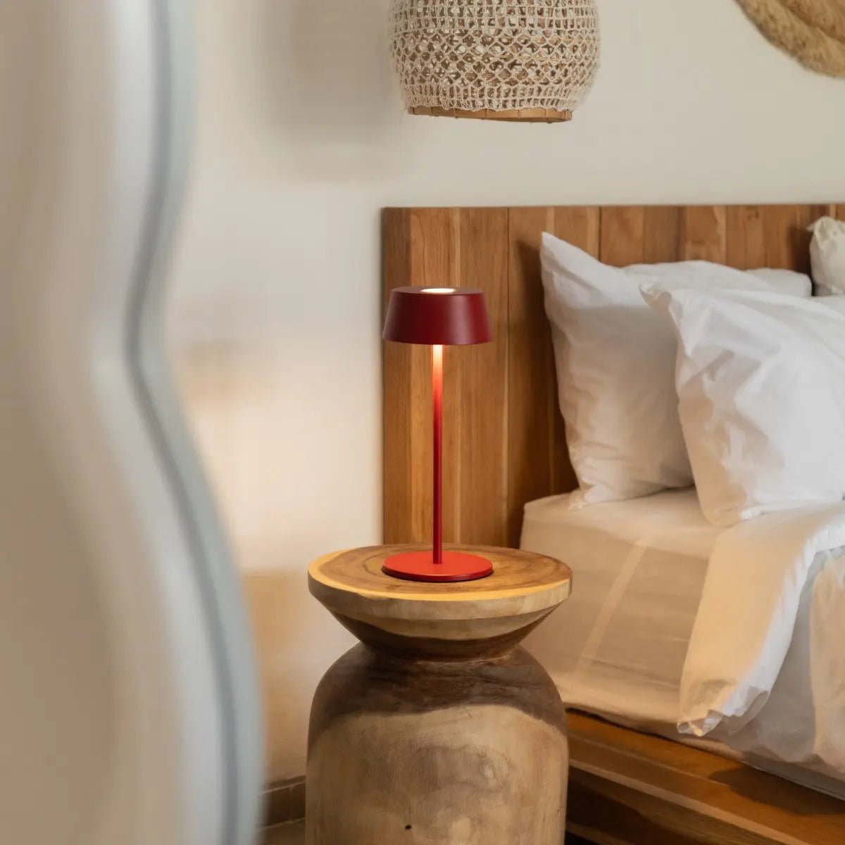 Hugo Oplaadbare Tafellamp – Draadloze Dimbare Designlamp