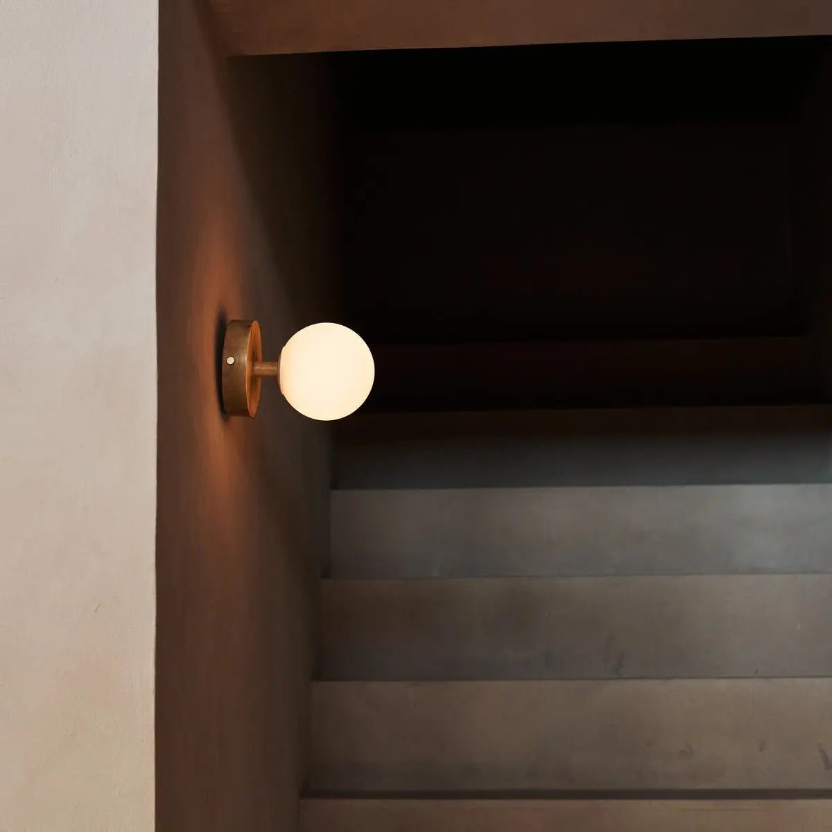 Richella Wandlamp – Draadloos & Oplaadbaar – Lichtbruin Hout