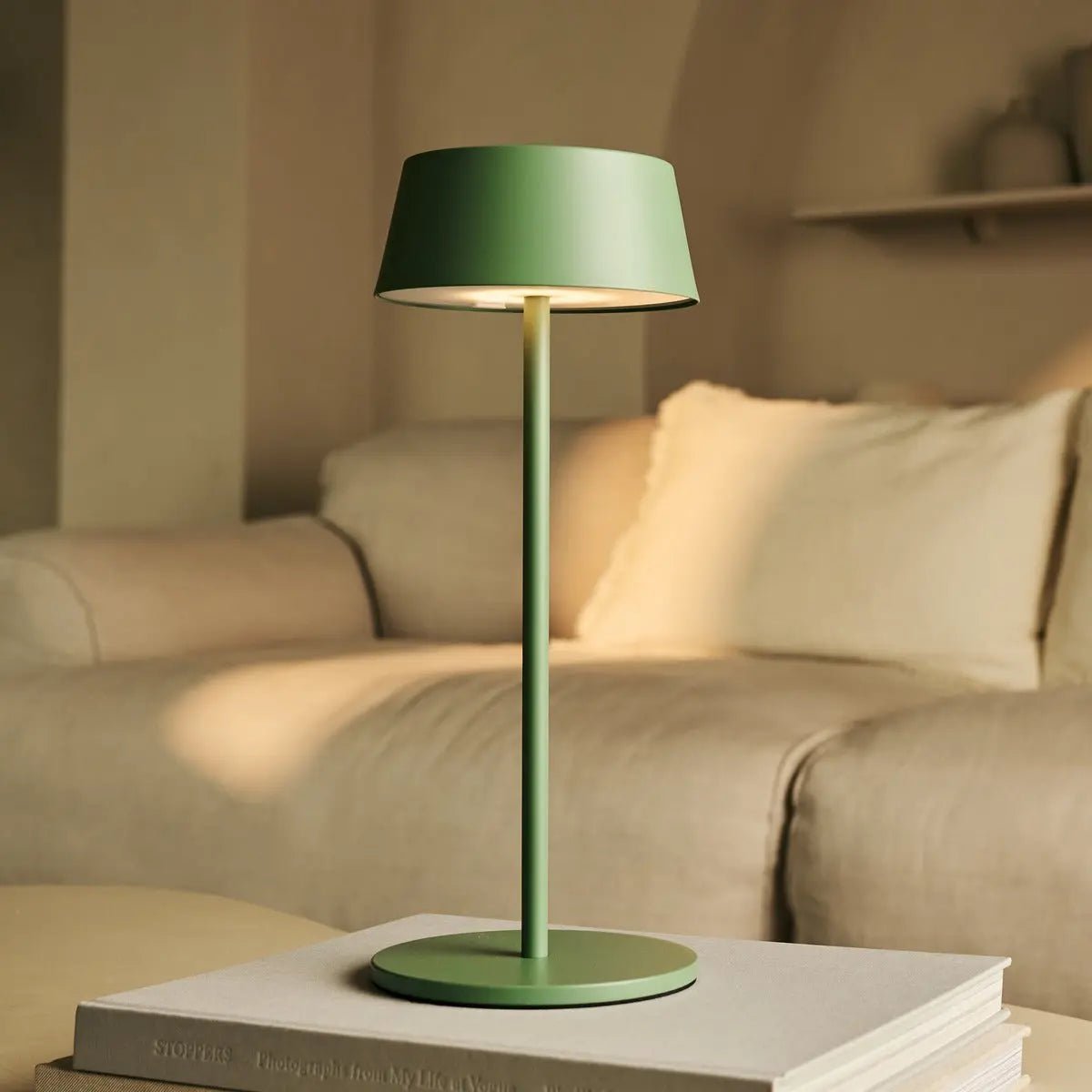 Hugo Oplaadbare Tafellamp – Draadloze Dimbare Designlamp