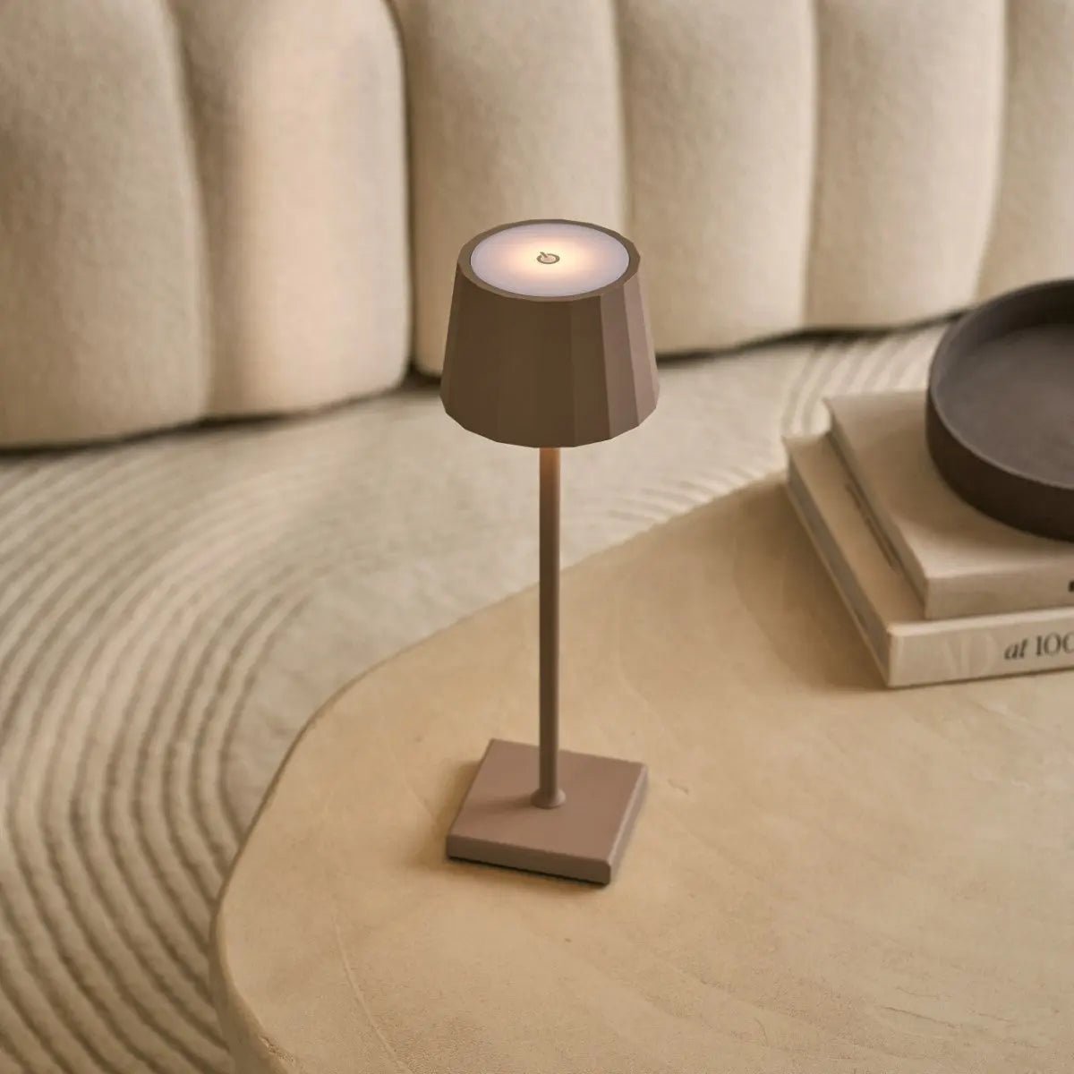William Oplaadbare Tafellamp – Draadloze Dimbare Lamp