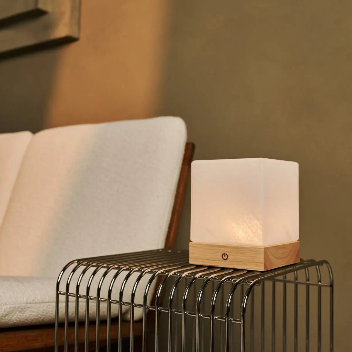 YCE Oplaadbare Tafellamp – Houten Designlamp met Matglas