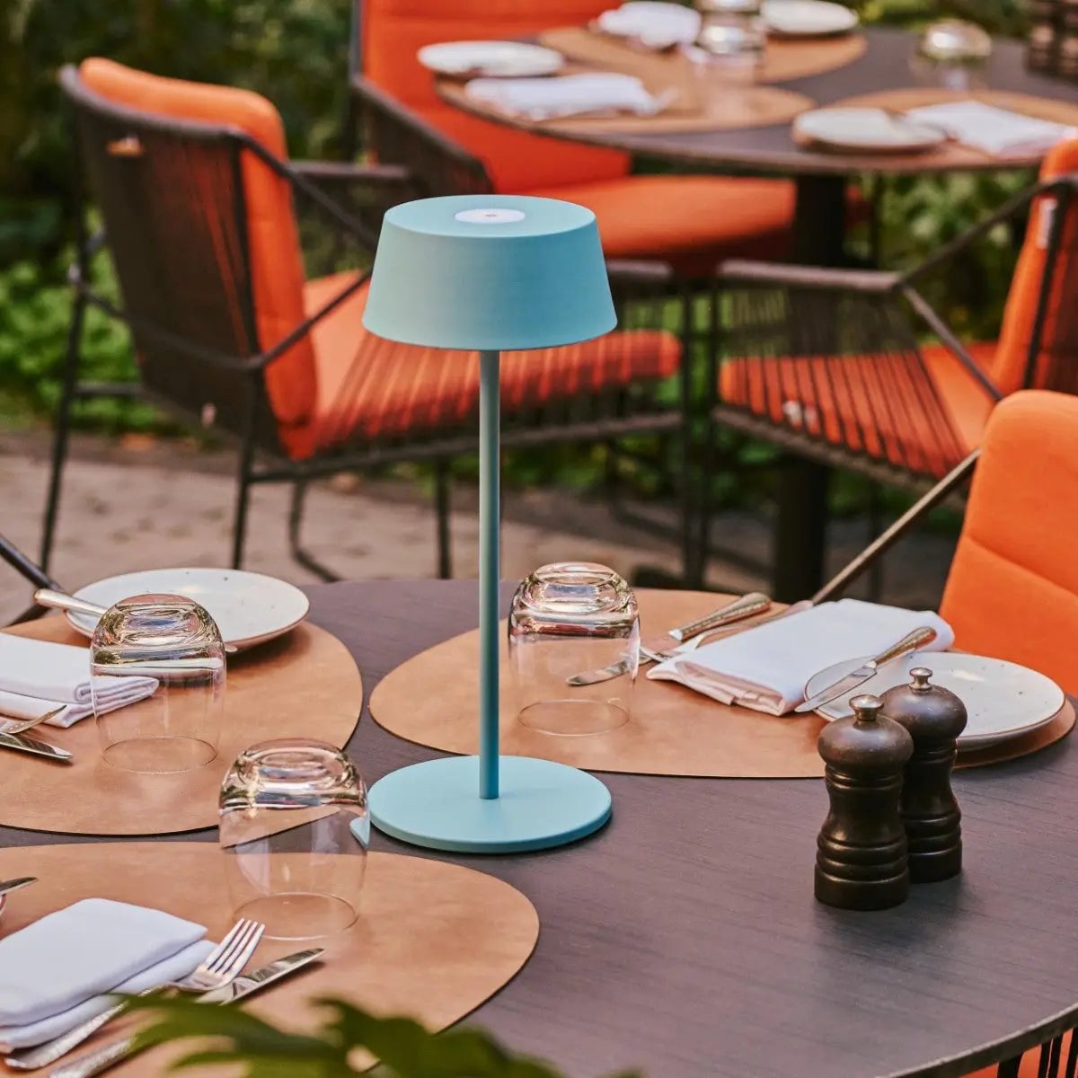 Hugo Oplaadbare Tafellamp – Draadloze Dimbare Designlamp