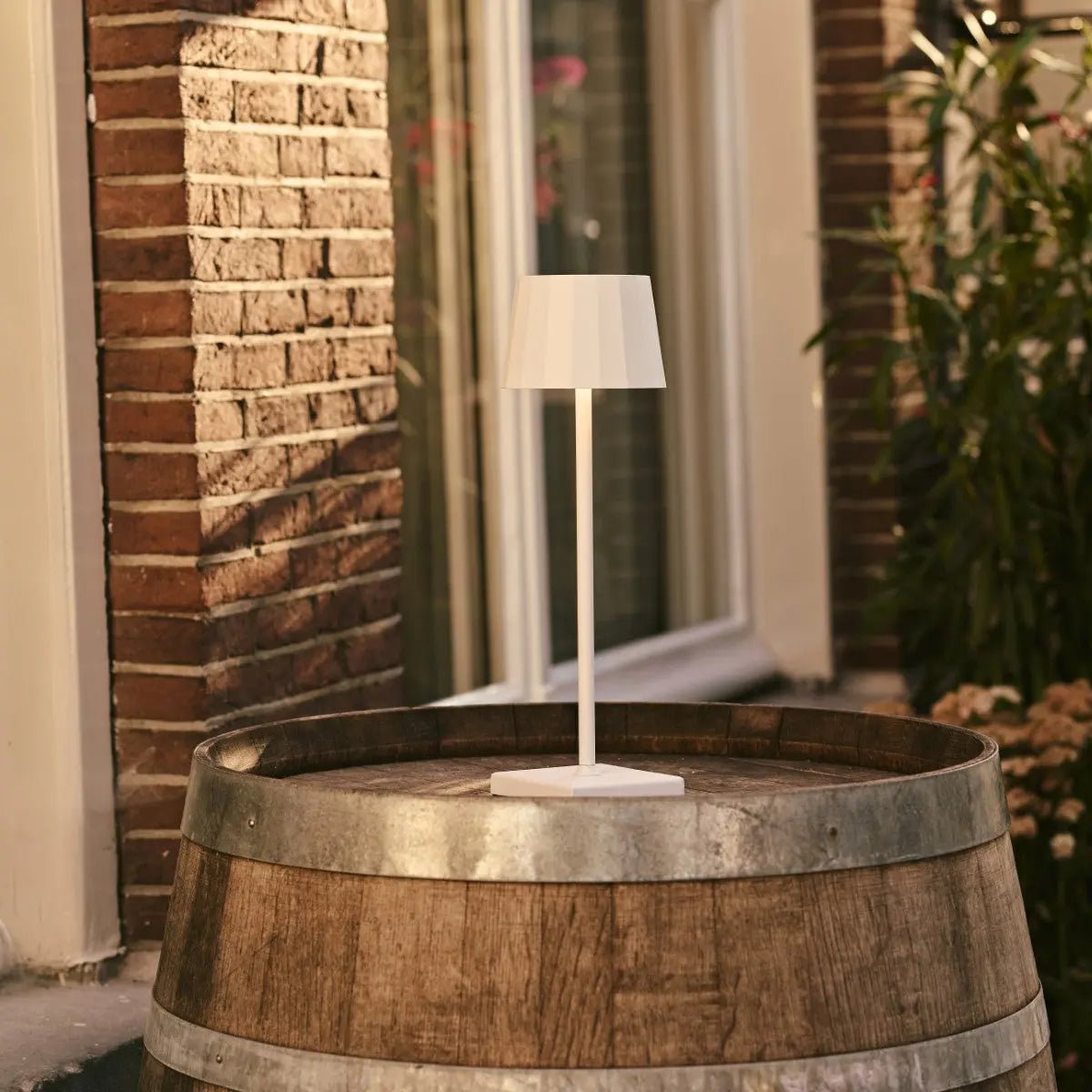 William Oplaadbare Tafellamp – Draadloze Dimbare Lamp