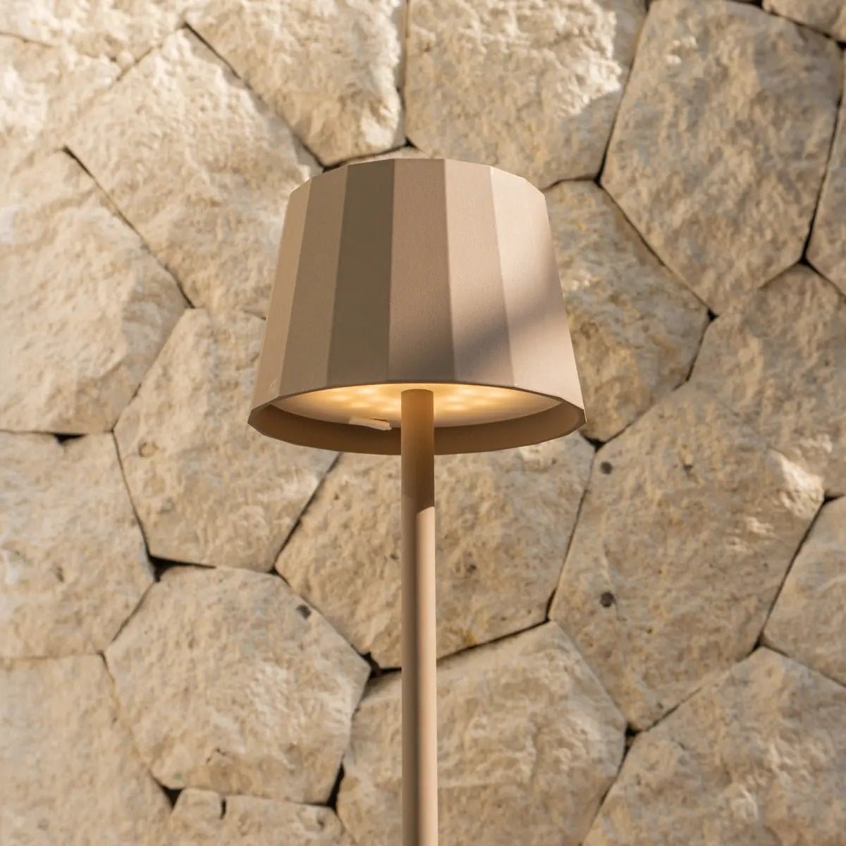 William Oplaadbare Tafellamp – Draadloze Dimbare Lamp