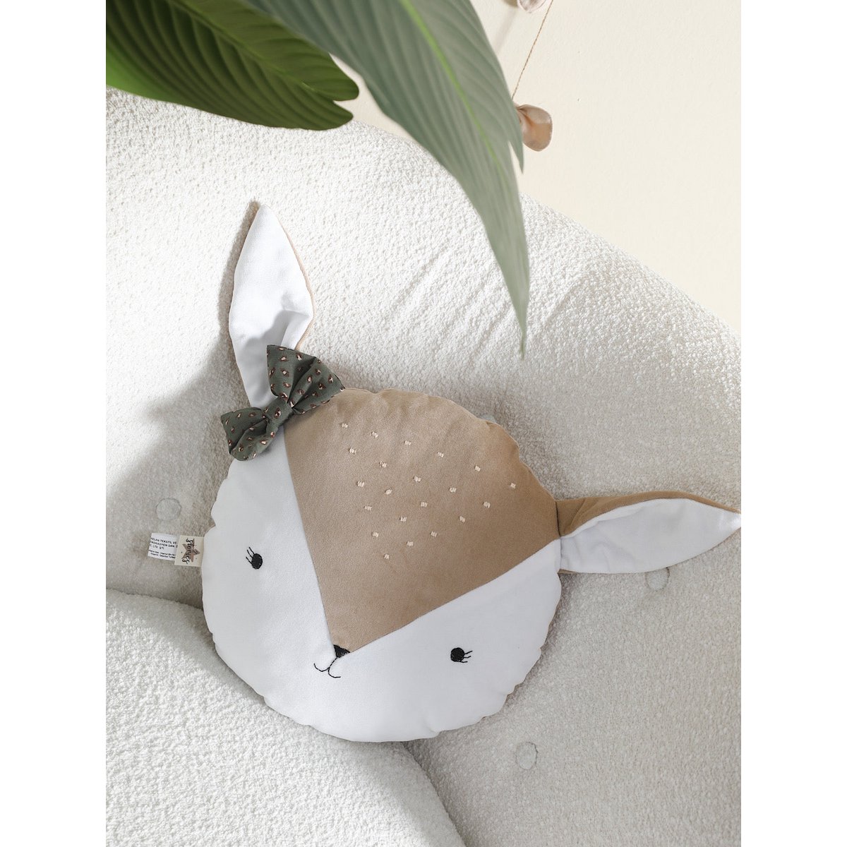 Bambi Girl Sierkussen – Fluweel met Borduurwerk