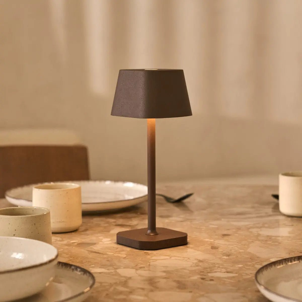 Ava Oplaadbare Tafellamp – Draadloze LED Lamp – Dimbaar